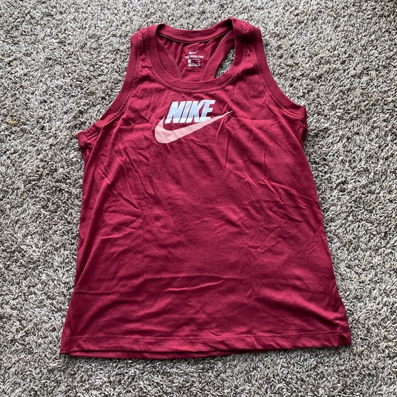 Nike Tops - Nike tank top